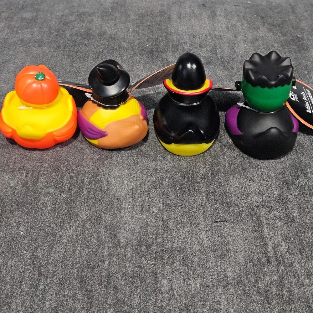 Greenbrier International Halloween Rubber Duck Set Pumpkin Witch Vampire 4 Pack